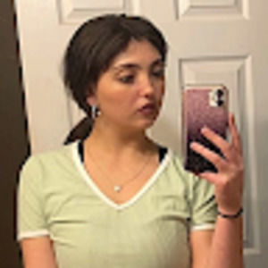 Meet your Posher, Cassie